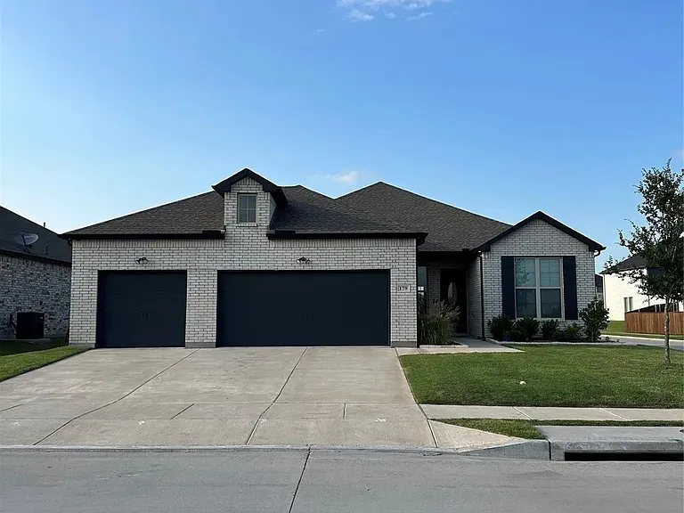 179 Cyprus Grove Dr — Photo 1