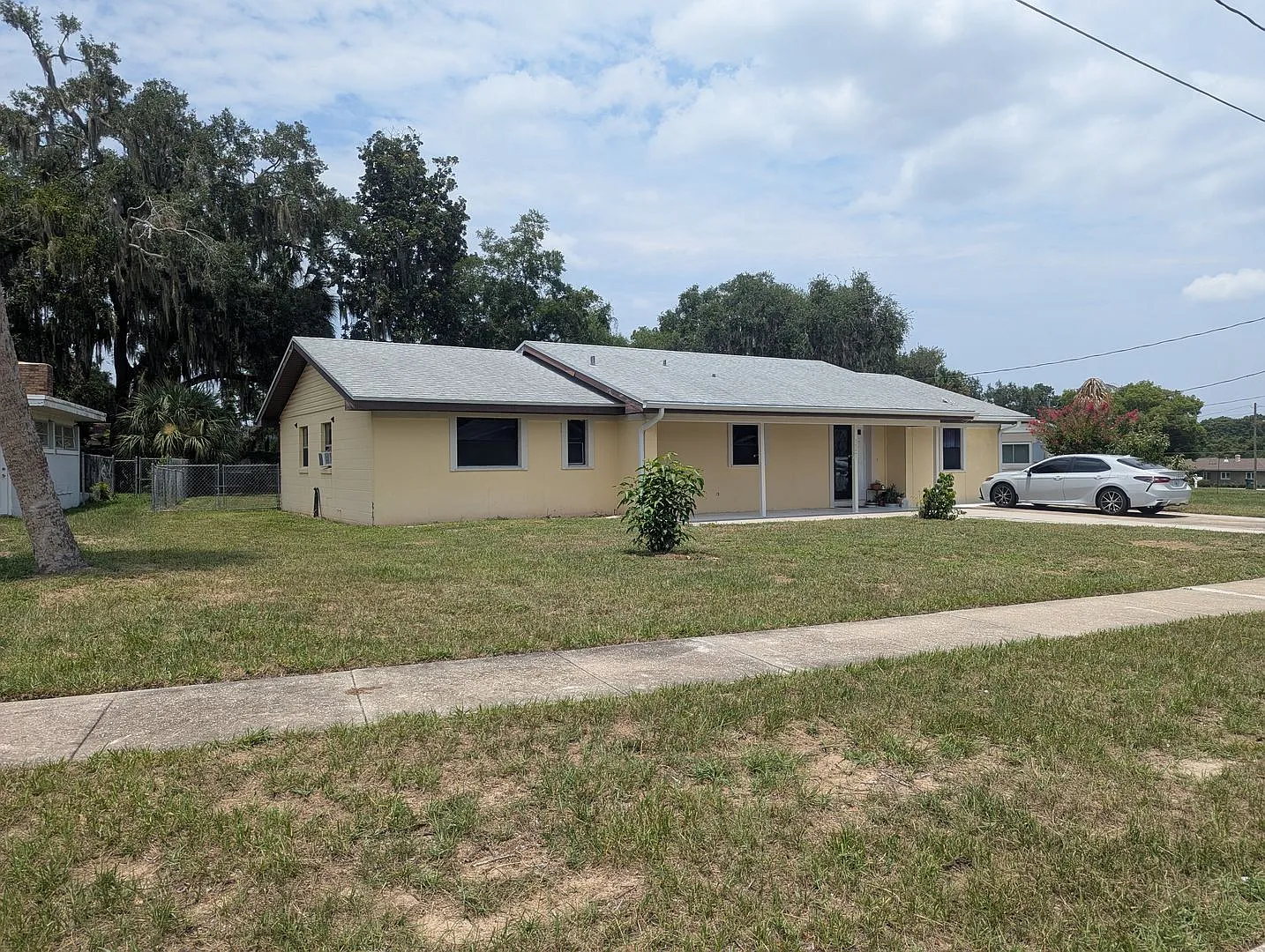 For Rent: 4 Bedroom, 3 Bathroom, Office/Den, Sunroom/Florida room, Large Shed, Huge backyard — Photo 2