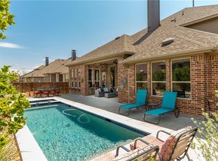 944 Highpoint Way, Roanoke, TX 76262