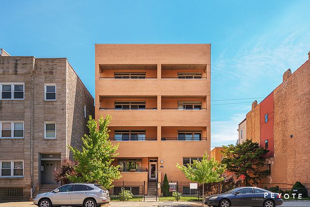 1st image of 1425 W Grand Ave #2W