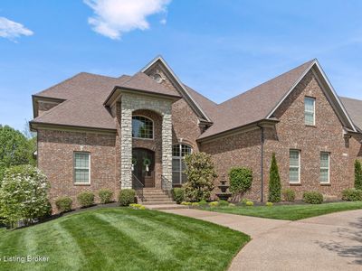 517 Locust Creek Blvd, Louisville, KY, 40245