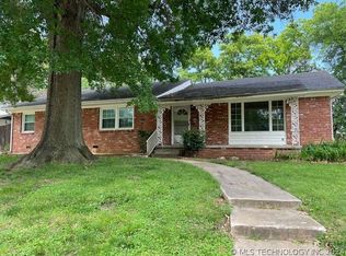 5306 S Lewis Pl, Tulsa, OK 74105