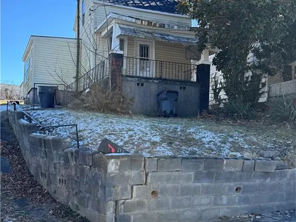327 Church St, Reidsville, NC 27320