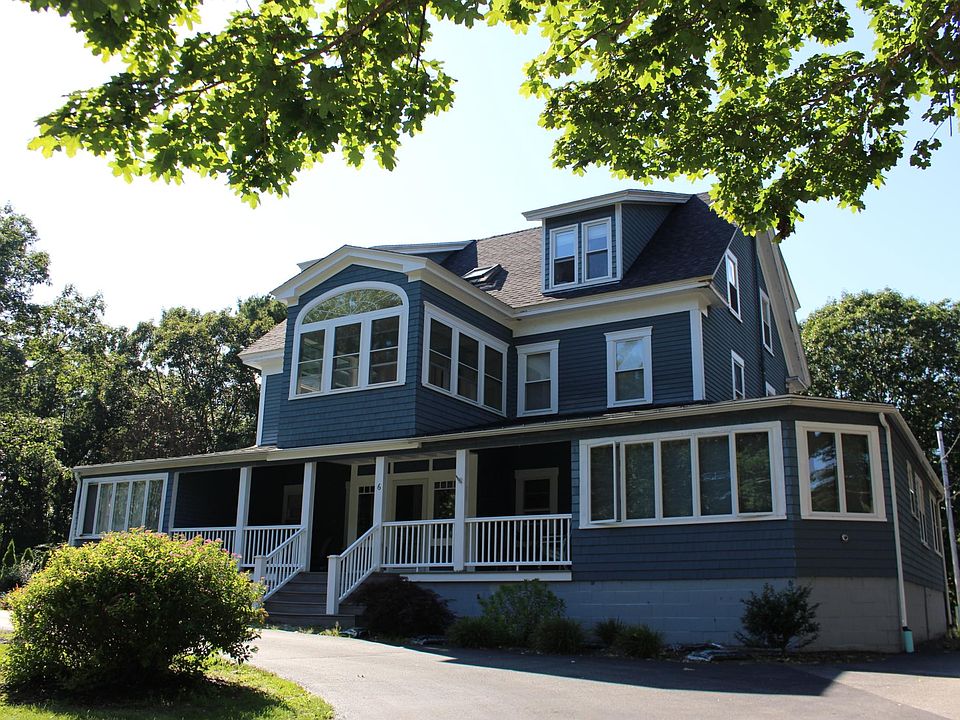 Exterior front. Enter from front or side door on right. Parking on right