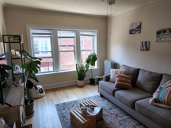 4th image of 4831 N Wolcott Ave #3-A