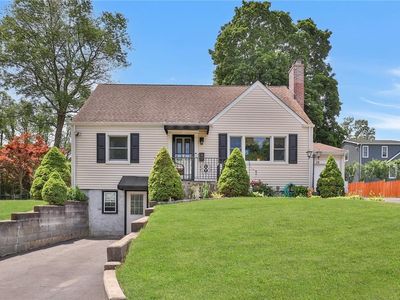 36 Amsterdam Avenue, Hawthorne, NY, 10532
