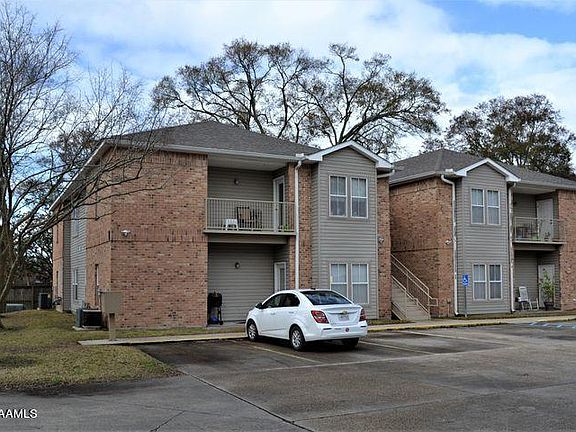 2nd image of 311 Artisan Rd APT B