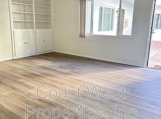 1636 Chalcedony St #1, San Diego, CA 92109