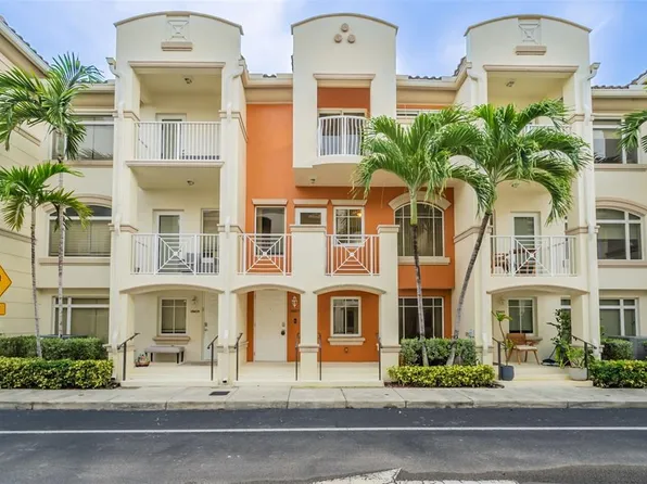 18417 NE 27th Ct #18417, North Miami Beach, FL 33160