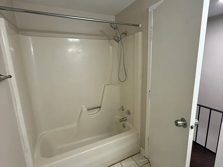 2131 Bedell Rd #4 — Photo 15