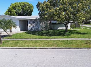 5905 8th Ave, New Port Richey, FL 34652