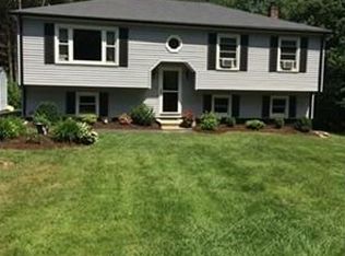 136 Sawyer St, Gardner, MA 01440