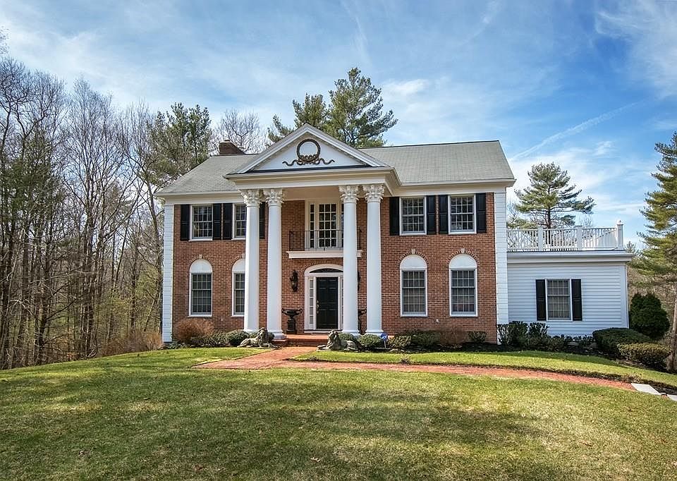 1st image of 29 Bobstay Ln