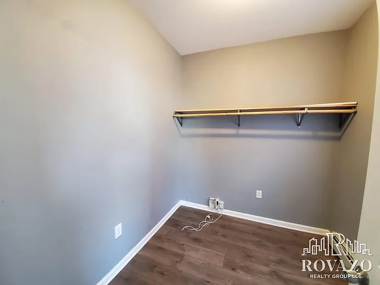294 S 7th St #2A — Photo 10
