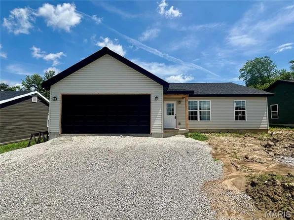 121 Elm Tree Rd, Moscow Mills, MO 63362