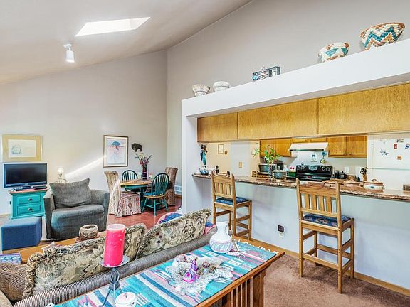 Vaulted ceiling great room open to kitchen