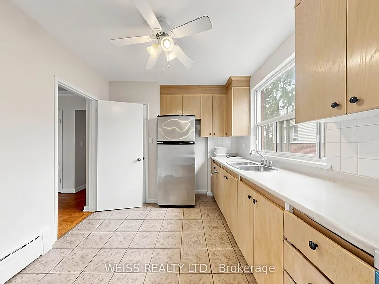 17 Fraserwood Ave #4 — Photo 13