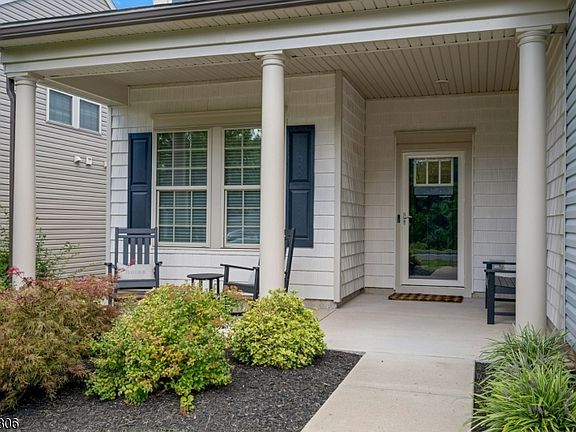 3rd image of 34 Tate Road