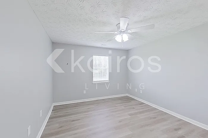 110 Fawn Dr — Photo 10