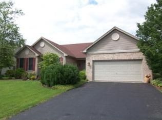 1280 Hunters Rdg W, Hoffman Estates, IL 60192