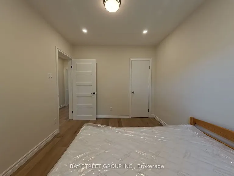 402 Osiris Dr — Photo 15
