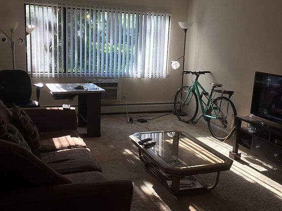 2nd image of 8503 W Catherine Ave APT 110-4