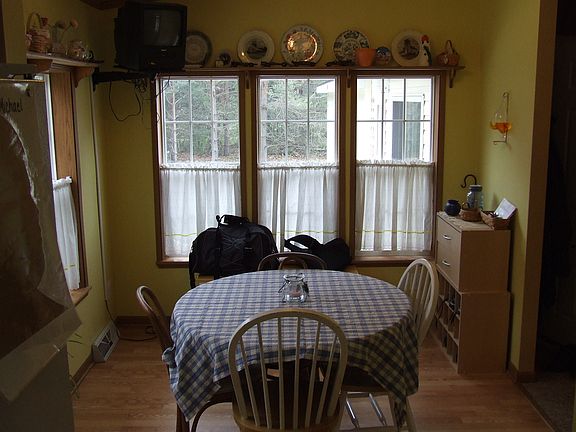 3rd image of 8440 Hidden Dr