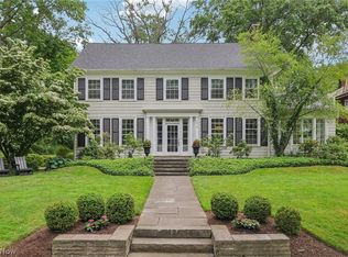 2215 Woodmere Dr, Cleveland Heights, OH 44106