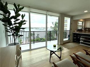 3500 Gulf Shore Blvd N APT 406, Naples, FL 34103