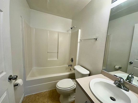4th image of 2801 Todd Ave S #2801