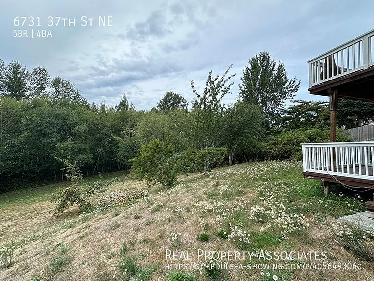 6731 37th St NE — Photo 26