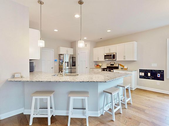4th image of 2618 Longleaf Pine Circle