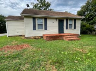 146 Dixie Airport Rd, Madison Heights, VA 24572