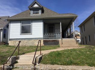 512 Miami St APT B, Leavenworth, KS 66048