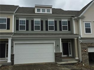 2282 Flint Dr, Washington, PA 15301