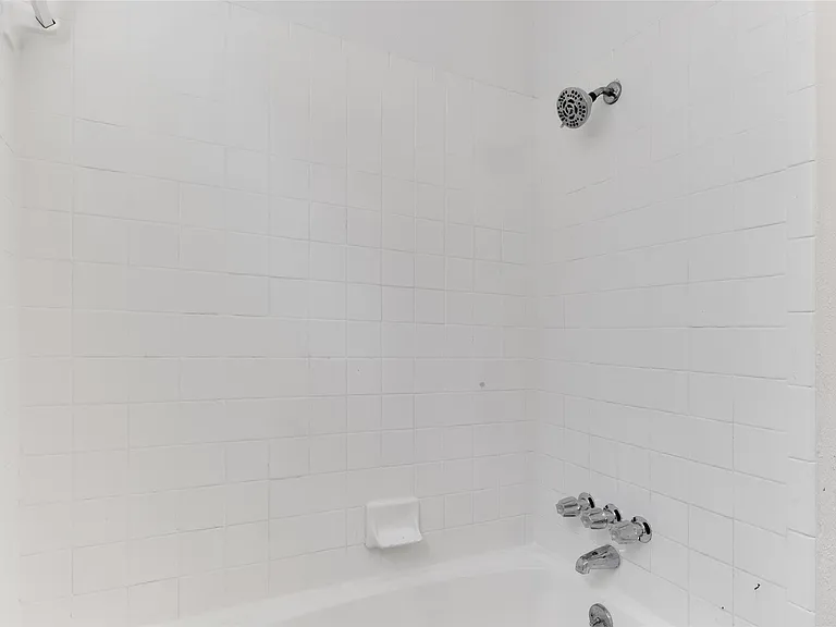 656 Mairo St — Photo 16
