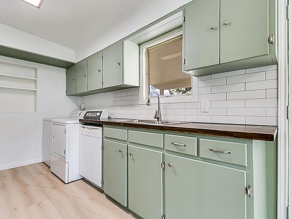 4th image of 2411 Tulane St
