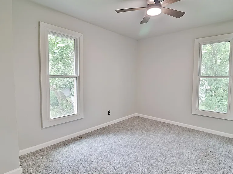 412 W Kibby St — Photo 10