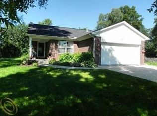 768 John R Rd, Rochester Hills, MI 48307