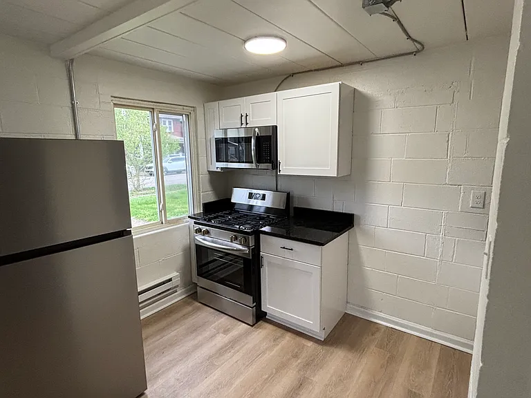 1720 Harvard Ave #1718 — Photo 2