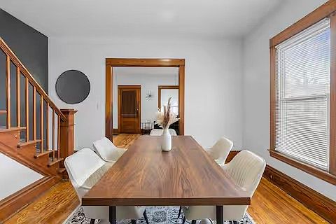 2nd image of 109 Carrier St NE