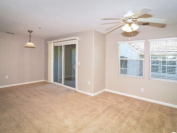 4th image of 602 Dante Cir