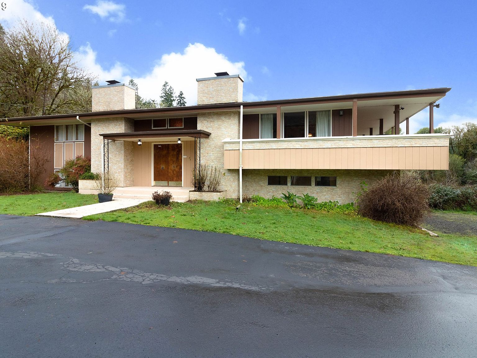 171 Woodpecker Ln Elkton Or 97436 Mls 19585682 Zillow