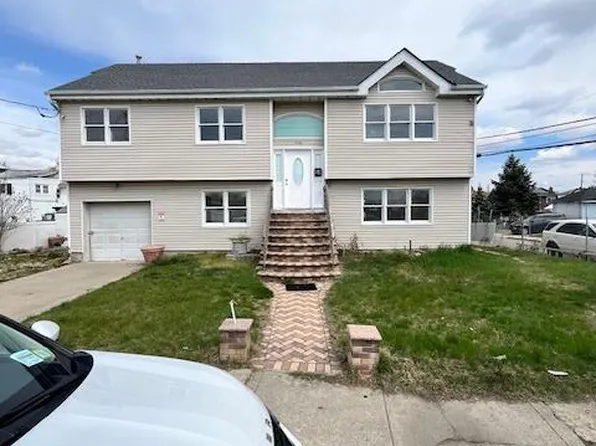94 Roger Ave, Inwood, NY 11096
