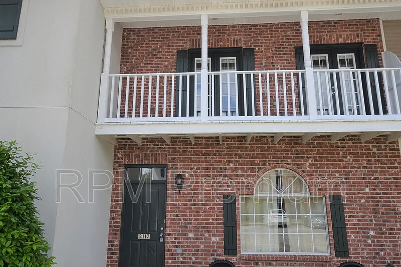 2117 Cypress Hall Aly