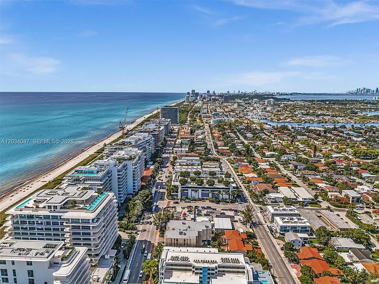 9124 Collins Ave #304 — Photo 32