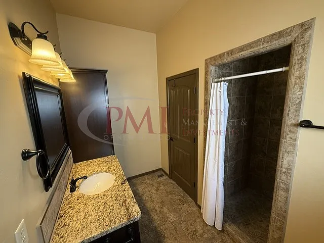 4343 Capistrano Ave — Photo 25
