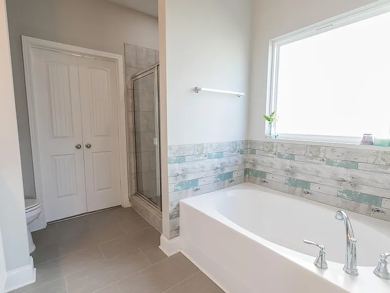 1055 Crisp Spring Dr — Photo 26