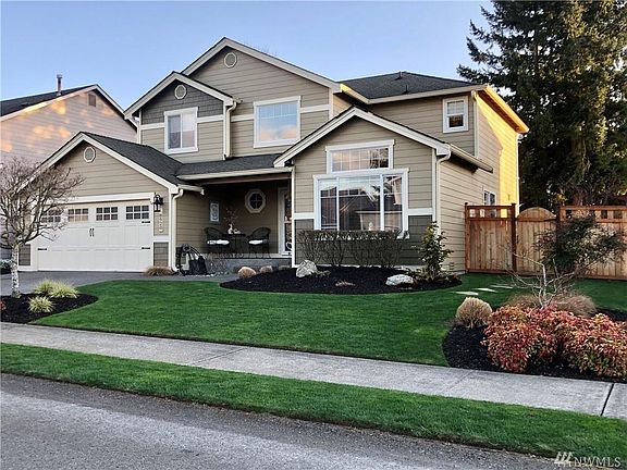 2nd image of 8920 181st St E