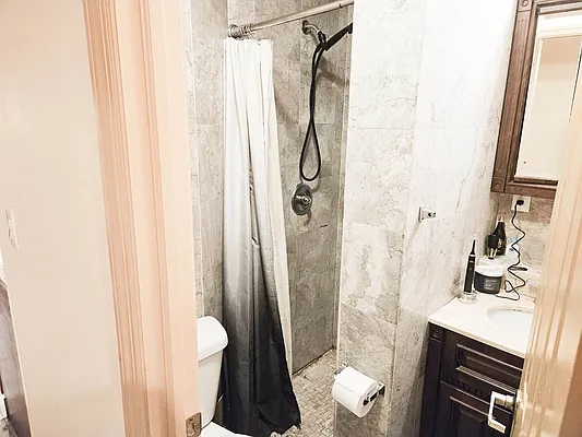 Rented by Ulas Real Estates Inc | media 7